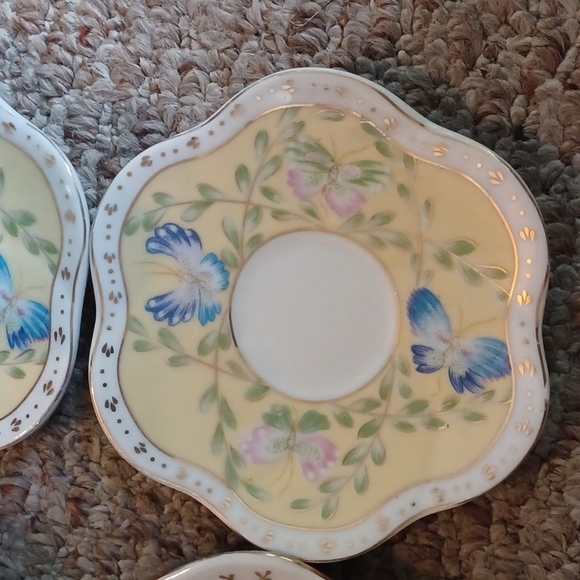 Elite 9 Piece porcelain tea set with butterfly candles and decor (NWOT) - Picture 7 of 7